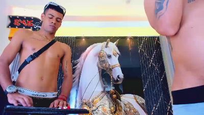 Kinghtsofnight webcam model stream image