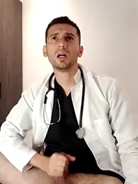 PhilipLawns webcam model stream image