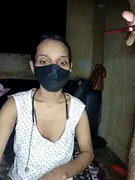 SuckerSumi webcam model stream image