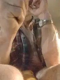 ROBERT0516 webcam model stream image