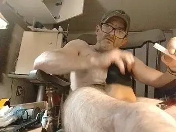 ROBERT0516 webcam model stream image