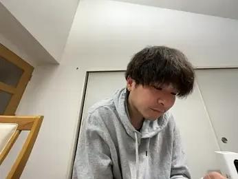 yuuki8910 webcam stripchat model stream image