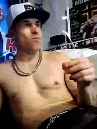 --D-a-D-D-y- webcam model stream image