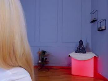 briennevail webcam chaturbate model stream image