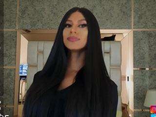 blackbeauty-ts webcam camsoda model stream image