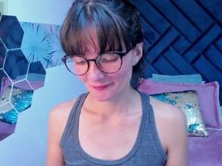 valery-more webcam model stream image