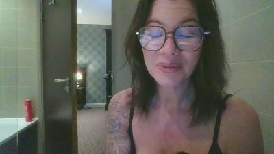 ScarlettDesire webcam model stream image