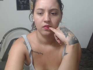 anthonelaaqueen webcam model stream image