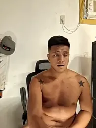 Felix_Asher webcam model stream image