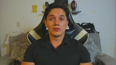 Julian_wallace webcam model stream image