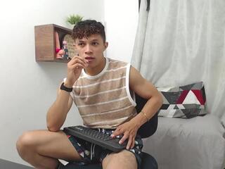 Lucas Luxx webcam model stream image