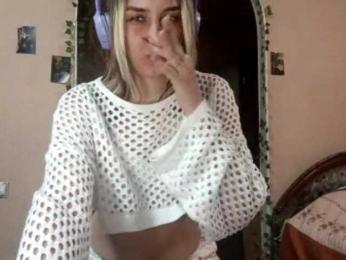 SeptemberRoutzen webcam model stream image