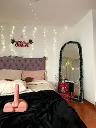 Samantha_e2 webcam stripchat model stream image