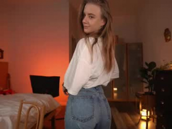 alexispeach webcam model stream image