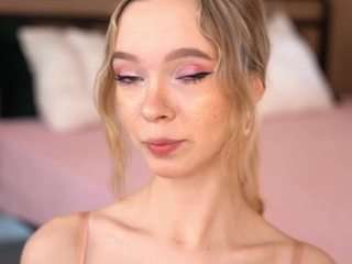 alinabailey webcam model stream image