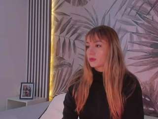 samaantha-white webcam model stream image