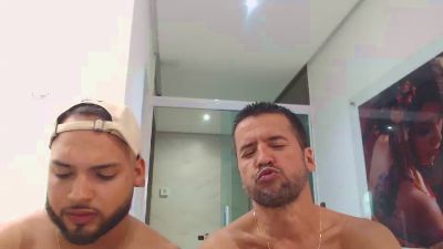 _TOP__MARRENTO webcam cam4 model stream image