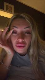 Bubux23 webcam model stream image