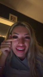 Bubux23 webcam model stream image