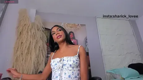 Sharicklovee webcam model stream image