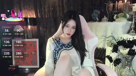 Alice-777 webcam stripchat model stream image