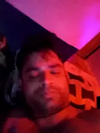 Priynkarani webcam model stream image