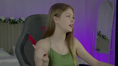 EveMundie webcam model stream image