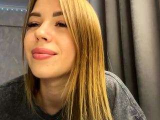 lynnarras webcam model stream image