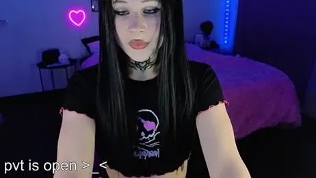 your_little_eva webcam model stream image