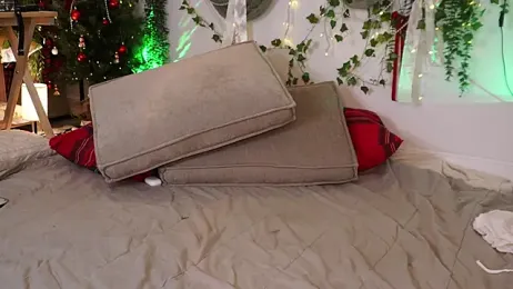 ScarletBlaze webcam model stream image