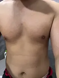 RetoRealism- webcam model stream image
