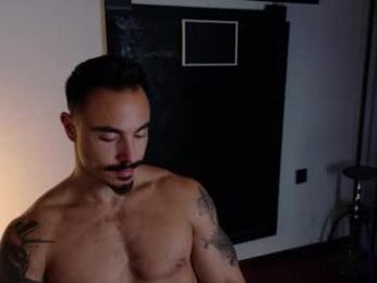 master_lukass webcam model stream image