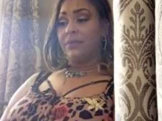 lushdiamondz webcam model stream image