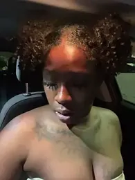 shejuicier webcam model stream image