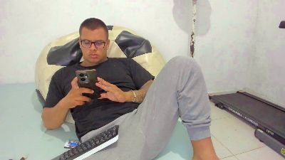 LucassFoster webcam model stream image