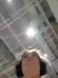 RiskyViolet webcam model stream image