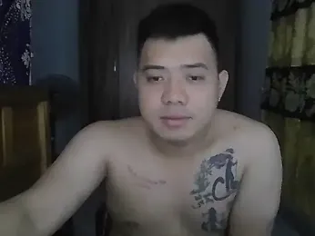 Lin-Aly webcam model stream image