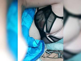 Karamelka3232 webcam model stream image