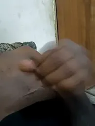 2BigBlacxxx webcam model stream image