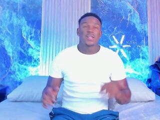 Troy Khalil webcam model stream image
