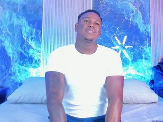 Troy Khalil webcam model stream image
