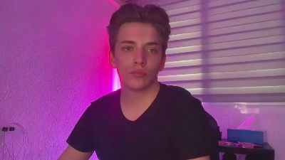 johngayne webcam cam4 model stream image