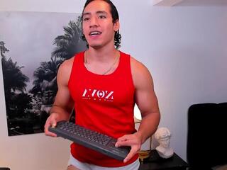 Tian Brooks webcam model stream image