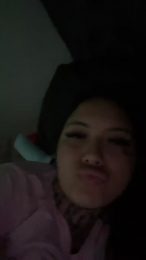 Candemilagros webcam model stream image