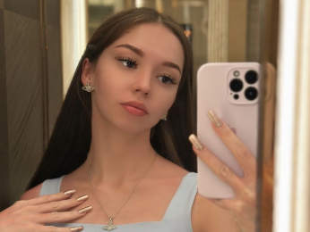 EditaBowring webcam model stream image