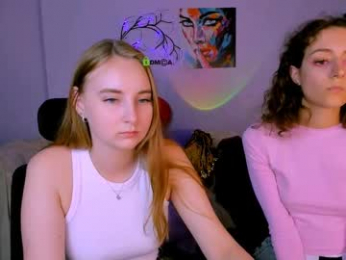 kendall_peach webcam model stream image