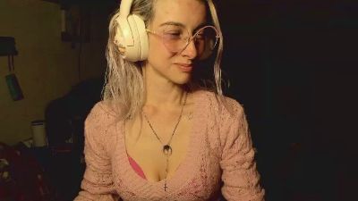 cata__s webcam model stream image