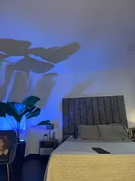 milaivanova webcam model stream image