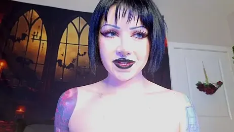 Ivey_Strigoi webcam model stream image