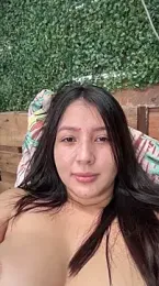 licky_lu webcam model stream image